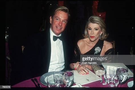 Joan Rivers 1990s Photos And Premium High Res Pictures Getty Images