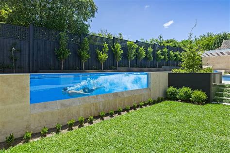 20 Dazzling Private Swimming Pools That Will Embellish Your Backyard