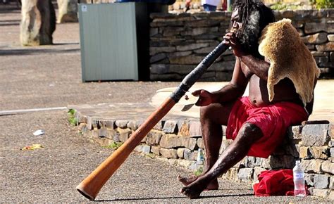 Aug 02, 2013 · indigenous investigations jailing of nearly 500 children aged 13 and under a 'failure' by australia's top legal officers, advocates say published: Forced evictions are Australia's latest racist assault on ...