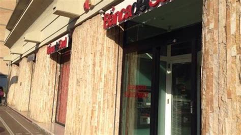 Per risparmiare al meglio su mutui e prestiti! Colpo da 50mila euro: rapinatori in azione alla Banca del ...
