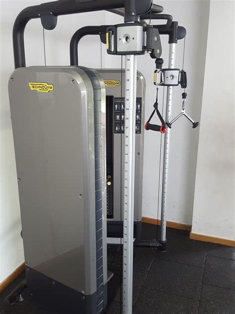 Technogym Dual Adjustable Pulley Cable Crossover System Commercial Gym