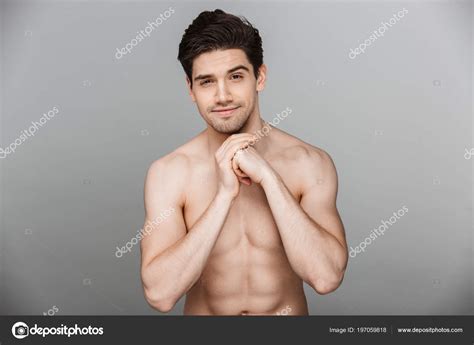 Retrato Belleza Ajuste Medio Desnudo Sonriente Joven Mirando Cámara Aislado fotografía de stock