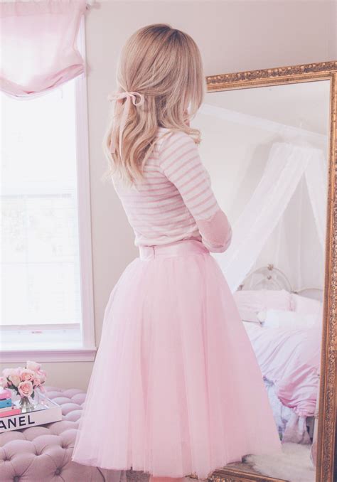 How To Dress Femininely In Winter Girly Dresses Cute Dresses Pink