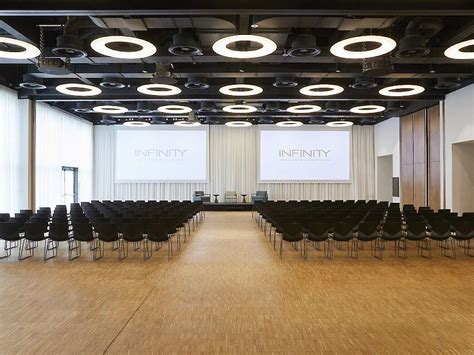 Infinity Hotel And Conference Resort Munich