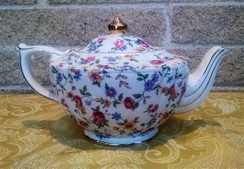 Sadler English Teapot Chintz Floral Transfer And Gold Trim