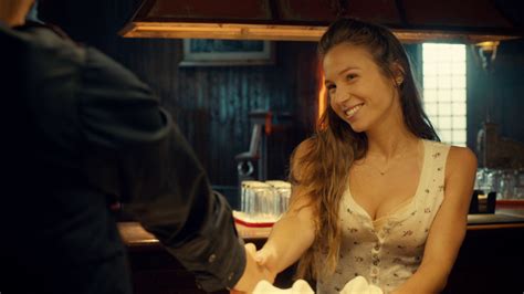 Eun chan maintains her false male identity to become a coffee prince employee. Wynonna Earp News - 23 Questions With Wynonna Earp's ...