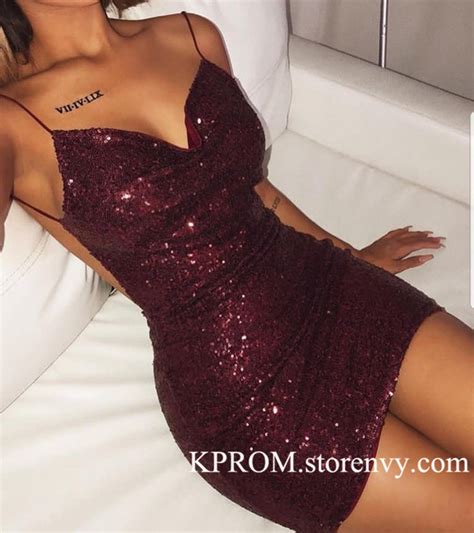 Sexy Backless Sequin Cocktail Dresses V Neck Sheath Prom Party Dress