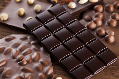 Dark Chocolate Vs Milk Chocolate Which Is Better Nutrition Advance