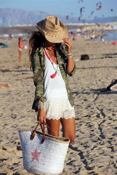 18 Cozy Women Beach Outfit Ideas For Summer Holiday Fashion And Style
