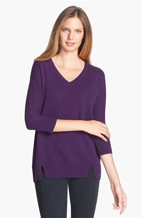 Nordstrom Collection Vneck Cashmere Sweater In Purple Purple Pennant