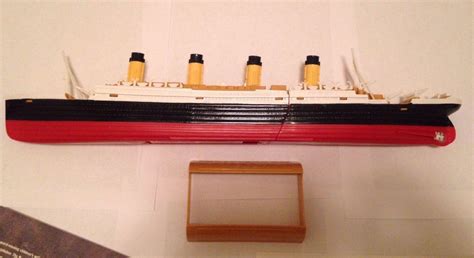 Titanic Submersible Model Stand Assembled Book With Original Box