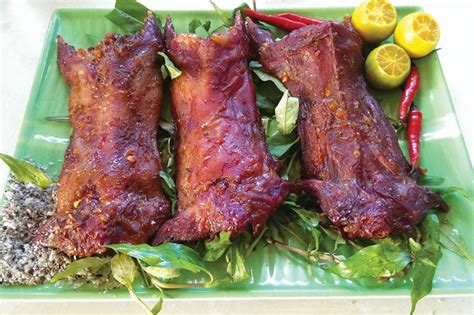 Chuột quay lu - Món ngon độc đáo của Đồng Tháp