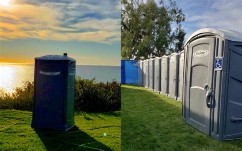 Deluxe Single Porta Potty Andy Gump