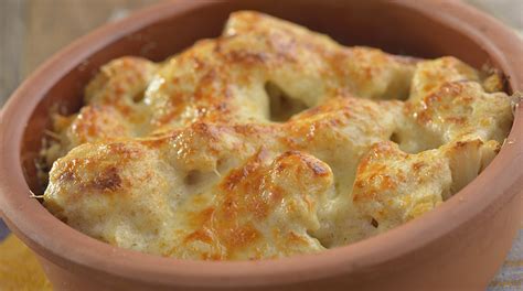 La mia versione si differenzia perchè sono cotti in forno e non fritti, ma sono sempre brioche soffici e ideali da mangiare a colazione senza sentirsi troppo in colpa. Ricetta Cavolfiore al forno - Giornale del cibo