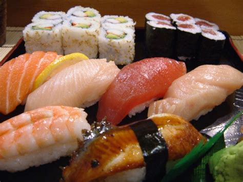 Sushi Arten erklärt der Unterschied zwischen Maki und Nigiri