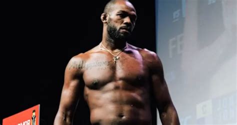 In Prep For His Move To Heavyweight Jon Jones Is Lifting Serious Weight