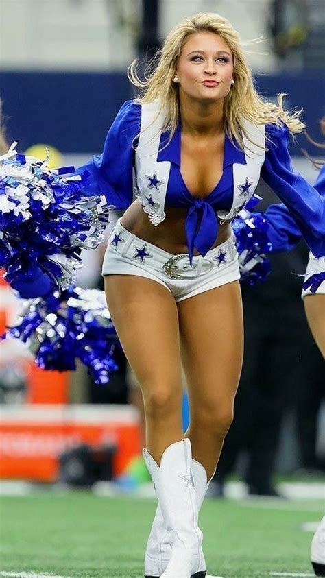 KaShara Garrett Alles Pin Hot Cheerleaders Dallas Cheerleaders Hottest Nfl Cheerleaders