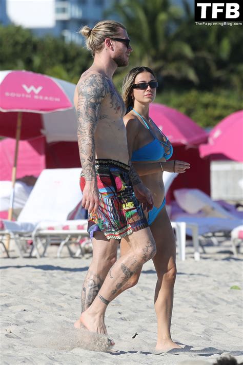 Diletta Leotta Loris Karius Enjoy A Day On The Beach In Miami 54