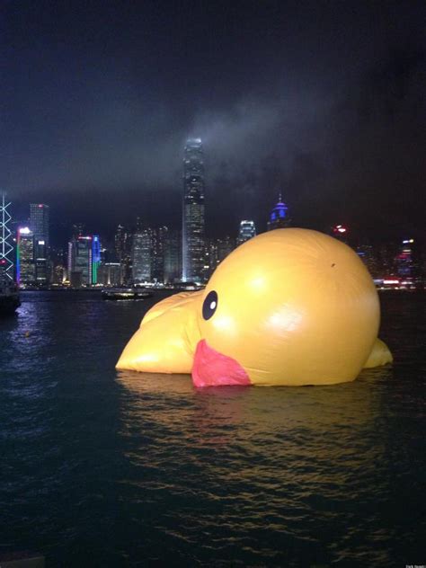 Giant Rubber Duck Drowns In Hong Kong Harbour In Soggy Watery End