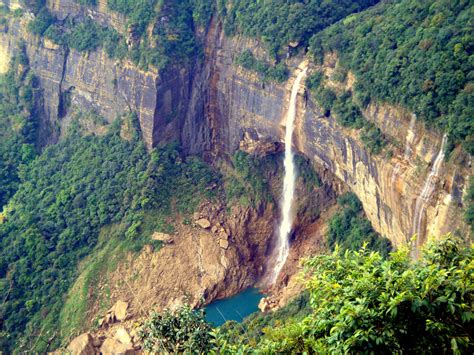 Best Time To Visit Cherrapunji 2020 Meghalaya Tourism