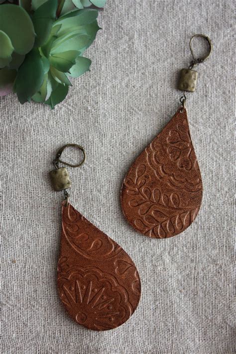 How To Make Leather Earrings With Silhouette Diy Cutout Faux Leather