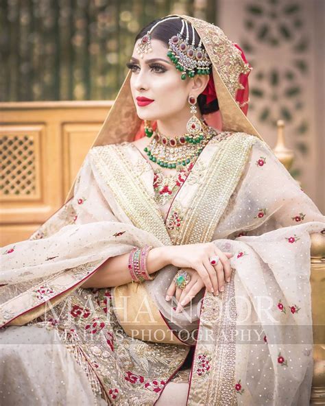 Latest Bridal Dresses 2020 Features Ayeza Khan In Pakistan 46