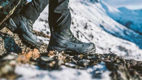Best Winter Hiking Boots Review And Buying Guide In 2023 Task And Purpose