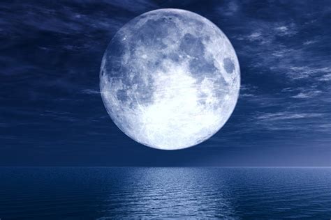 Par conséquent, pendant la pleine lune, les sens sont stimulés, on est beaucoup plus vital et actif. Super Pleine Lune et Grandes Marées ce dimanche 6 Mai 2012 ...