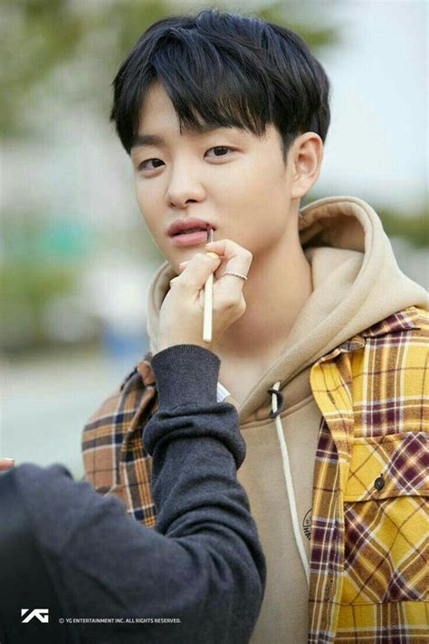 In the show, he ranked second overall and debuted as a member of the boy. Park Jihoon 박 지훈 Treasure 트레저 YG Entertaiment #ParkJihoon ...