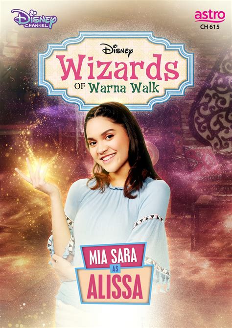 Malaysian version of the american series wizards of waverly place about three wizard siblings who compete to win sole custody of the family powers. Disney Channel Tampil Dengan Sitkom Terbaru, Wizards of ...