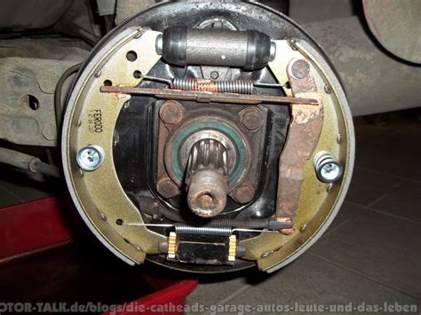 That mantle didn't happen by accident, either, because not only is the fiesta one of the most popular small cars there is, it's also one of the best. Porsche-Bremse für Anfänger (Teil 2) : Die Catheads ...