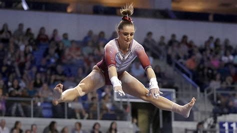 Maggie Nichols American Gymnast Athlete A Hd Wallpaper Peakpx