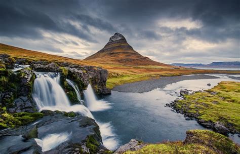 Mountain Kirkjufell Iceland Waterfall Wallpaper 2048x1316 282209