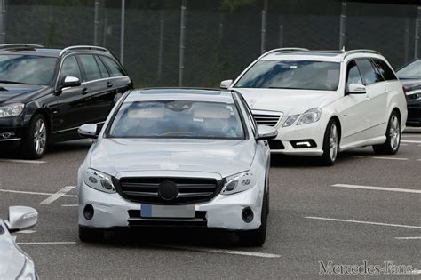 Wir haben momentan 1 lösung: Erlkönig erwischt: Mercedes E-Klasse 2016 - innen und ...