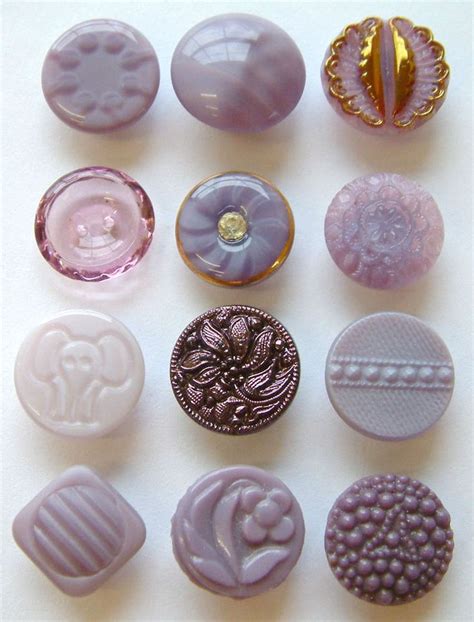 Purple Vintage Buttons Sewing And Needlecraft Sewing Buttons Pe