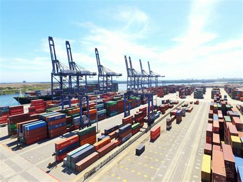 Lázaro cárdenas — saltar a navegación, búsqueda lázaro cárdenas puede referirse a: El puerto de Lázaro Cárdenas (II) - Continental Shipping Lines