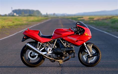 Review Of Ducati 750 Ss Supersport 1999 Pictures Live Photos