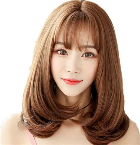 Layered top with thick bangs and. 3 popular ways to style your bangs like Korean girls ...