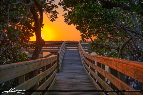 It is located on south hutchison island in stuart, florida. Gazebo at Bathtub Reef Beach Stuart Florida | HDR ...