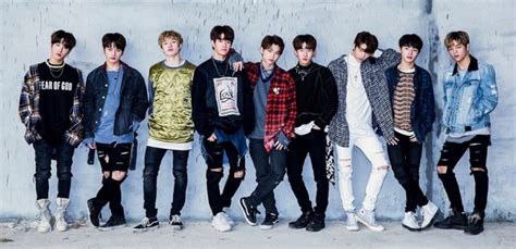 Rookie K-Pop Group Stray Kids Reveals Their Goals & Plans ... Now go back to your desktop and admire your new wallpaper!