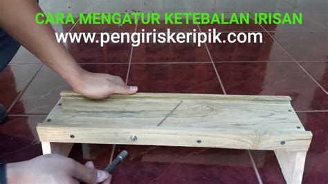 Mungkin ini sering ditanyakan oleh mereka yang kecanduan onani. Cara Membuat Alat Pemotong Keripik Pisang - Berbagai Alat