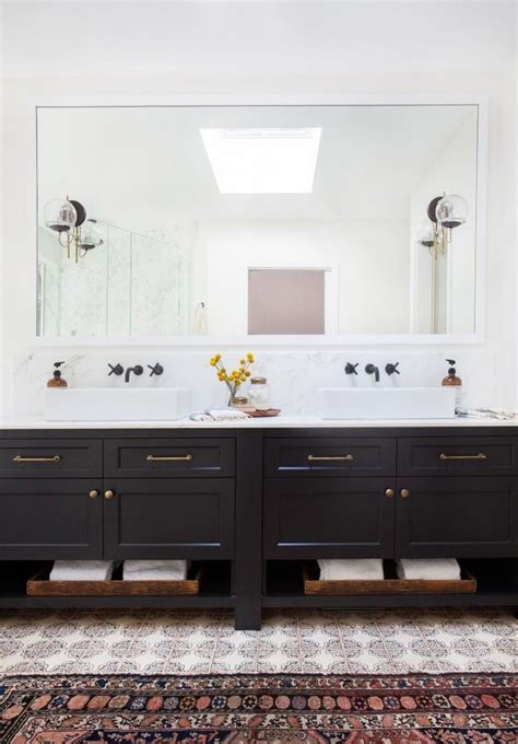 And boy, was i overwhelmed with all of the choices! Loving Patterned Cement Tile - The Sweetest Occasion
