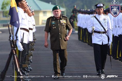 Askar timbalan setia negeri johor عسكر تيمبالن ستيا نڬري جوهر. MAJLIS PERASMIAN KEM ASKAR TIMBALAN SETIA NEGERI JOHOR ...