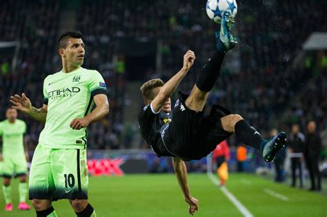 Man city soll zwischen 2012 und 2016 sponsoreneinkünfte weit über gebühr bewertet und damit bewusst getäuscht haben. Gladbach gegen Manchester City: Bilder des Spiels - DER ...