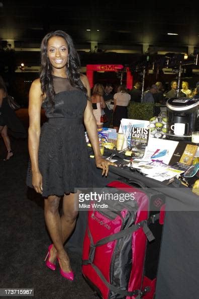 Wnba Player Swin Cash Arrives At Espn The Magazines Body Issue 5th