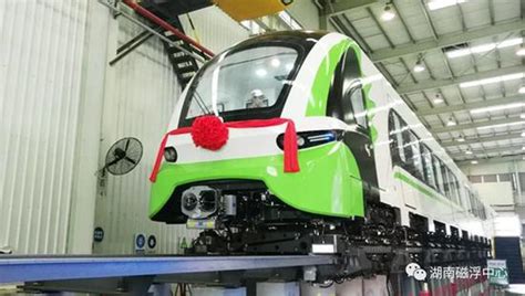 Chinas New Maglev Train Rolls Off Production Line