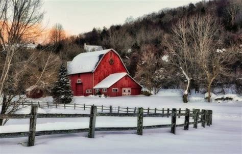 Christmas Barn Peaceful Barn Pictures Red Barns Country Barns