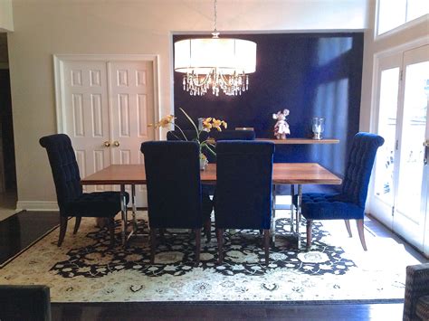 This classic and smart shade of blue can create a crisp and sophisticated look in any kitchen layout. Dining Room : Navy Blue Dining Room With Comfy Navy Blue ...