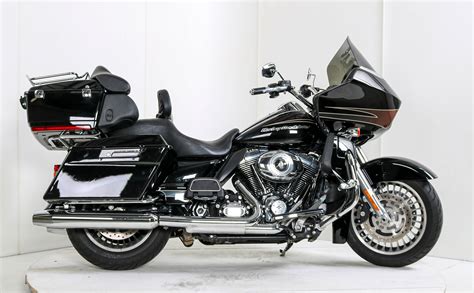 Pre Owned 2013 Harley Davidson Road Glide Ultra In Gladstone 664034