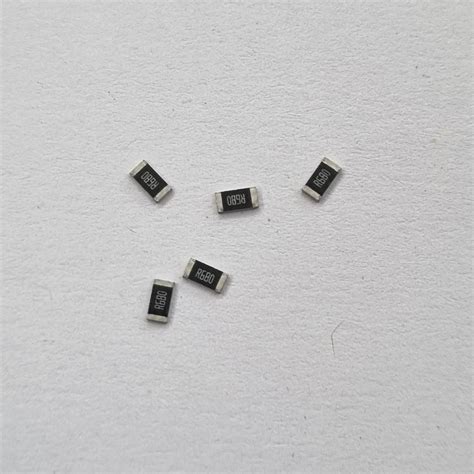 Smd Chip Resistors 1210 Size Royal Ohm Uniohm Yageo Hkr